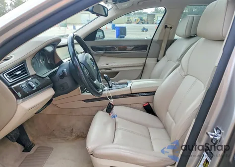 2009 BMW 750 Li из США, поврежденный, VIN WBAKB83579CY59314